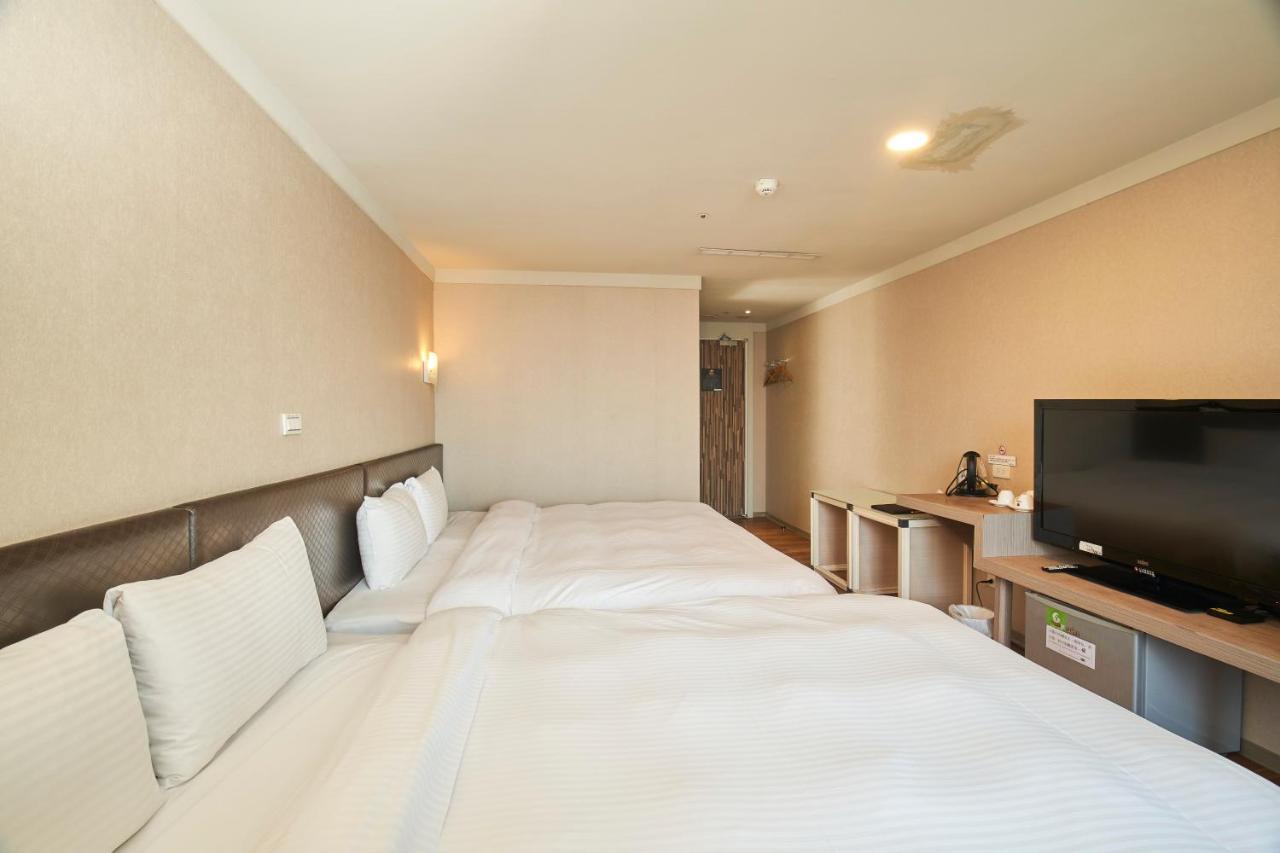 HengChang Business Hotel Keelung Exterior foto